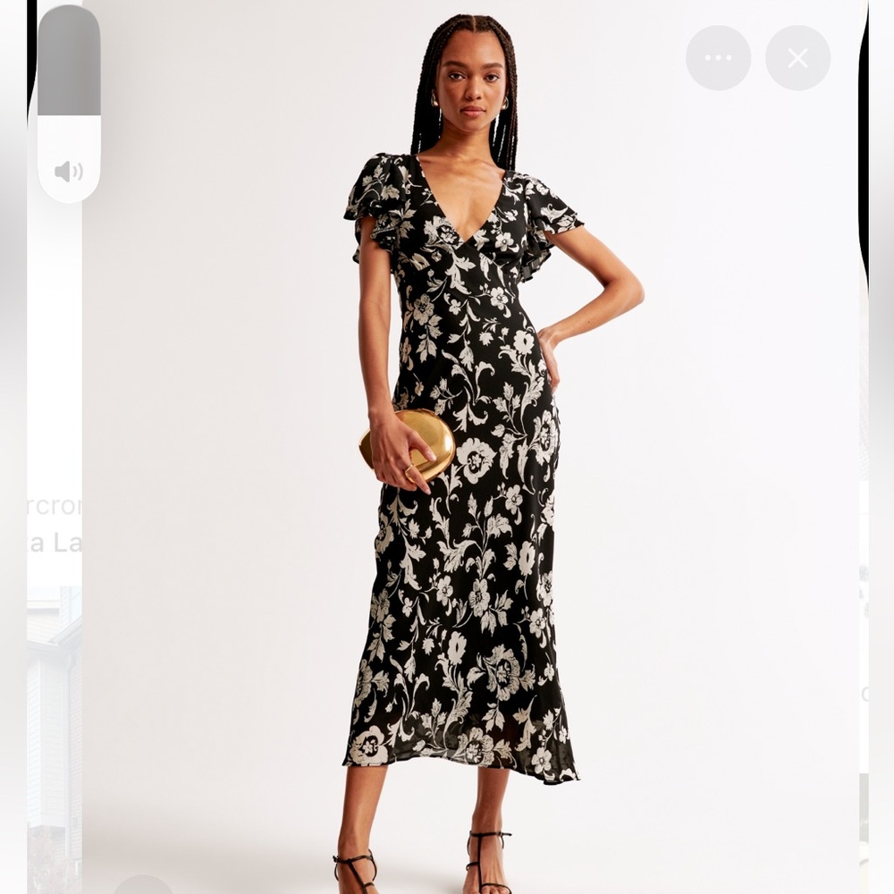 Abercrombie & Fitch
Ruffle Sleeve Slip Maxi Dress